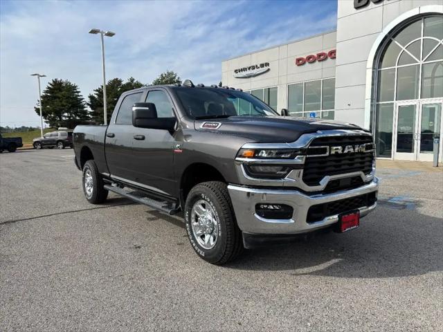 2026 Ram 2500 Tradesman Crew Cab 4x4 64 Box