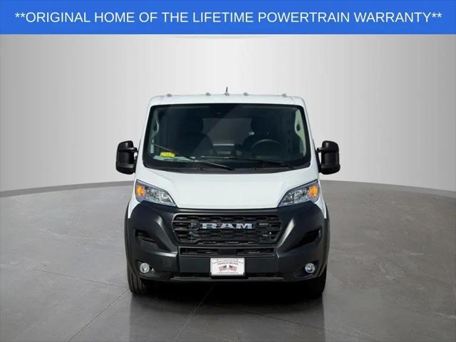 2025 Ram ProMaster Cargo Van Tradesman Low Roof 136" WB w/Pass Seat