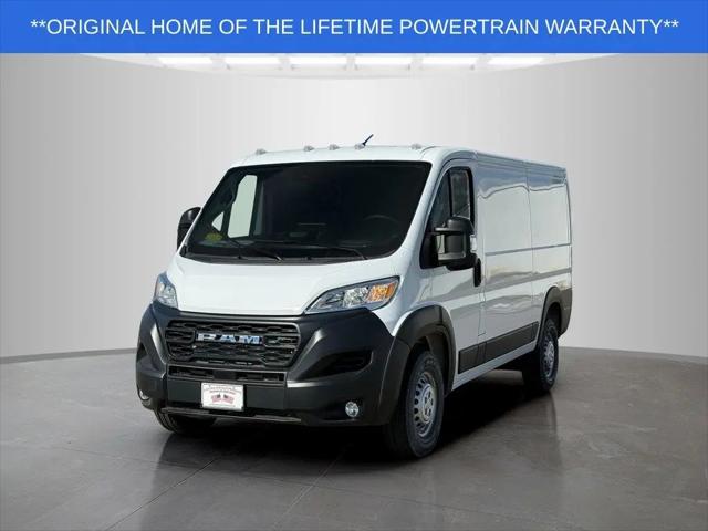 2025 Ram ProMaster Cargo Van Tradesman Low Roof 136" WB w/Pass Seat