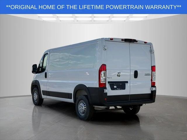 2025 Ram ProMaster Cargo Van Tradesman Low Roof 136" WB w/Pass Seat