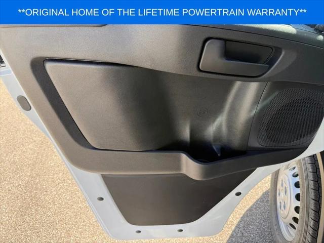 2025 Ram ProMaster Cargo Van Tradesman Low Roof 136" WB w/Pass Seat