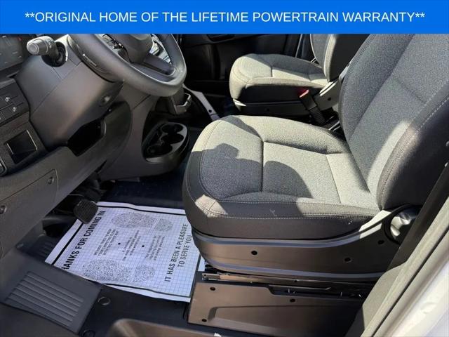 2025 Ram ProMaster Cargo Van Tradesman Low Roof 136" WB w/Pass Seat