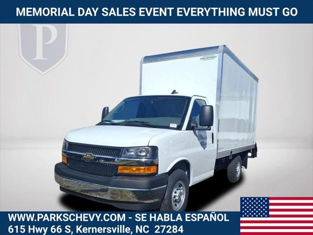 2025 Chevrolet Express Cutaway Work Van