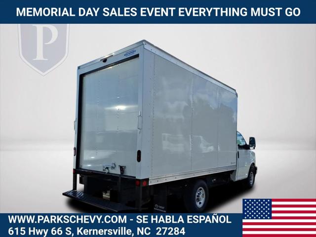 2025 Chevrolet Express Cutaway Work Van