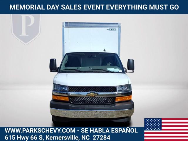2025 Chevrolet Express Cutaway Work Van