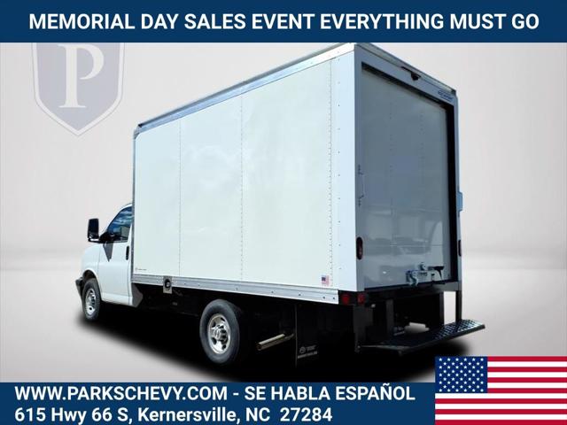 2025 Chevrolet Express Cutaway Work Van