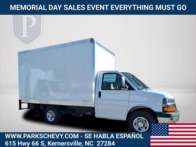 2025 Chevrolet Express Cutaway Work Van