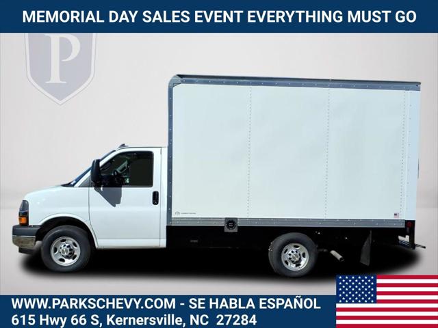 2025 Chevrolet Express Cutaway Work Van