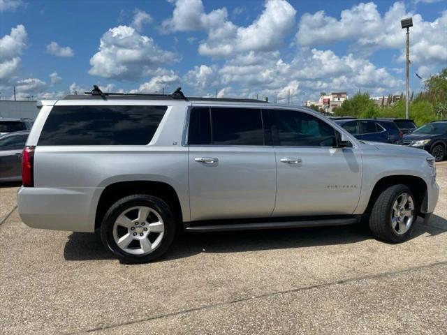 2017 Chevrolet Suburban LT