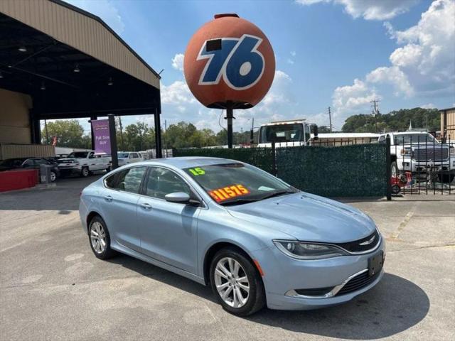 2015 Chrysler 200 Limited for sale in Hueytown, AL