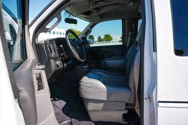 2023 GMC Savana Cargo RWD 2500 Extended Wheelbase Work Van