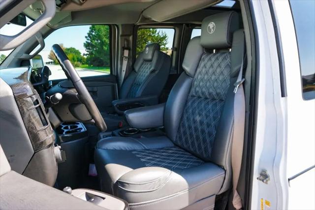 2023 GMC Savana Cargo RWD 2500 Extended Wheelbase Work Van