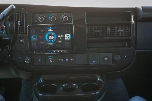 2023 GMC Savana Cargo RWD 2500 Extended Wheelbase Work Van