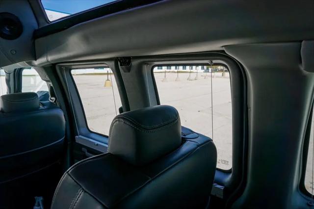 2023 GMC Savana Cargo RWD 2500 Extended Wheelbase Work Van