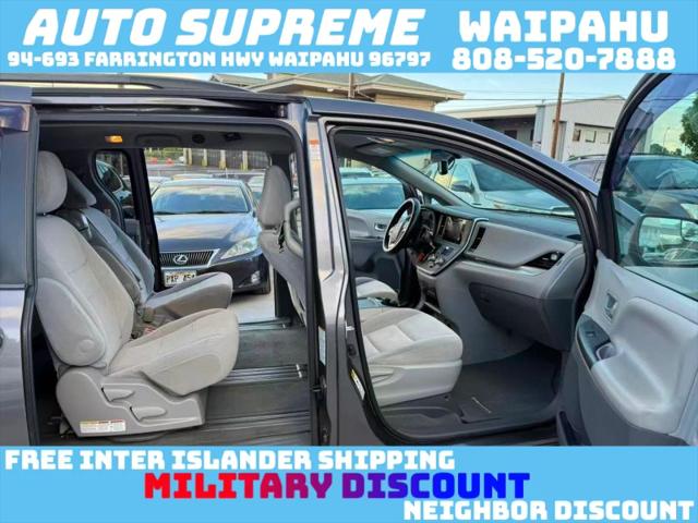2016 Toyota Sienna LE 7 Passenger