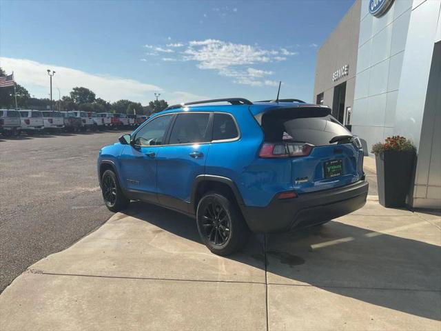 2023 Jeep Cherokee Altitude Lux 4x4