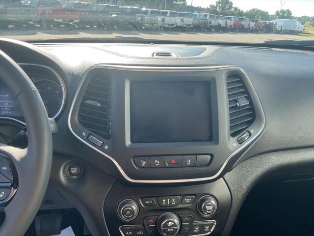 2023 Jeep Cherokee Altitude Lux 4x4