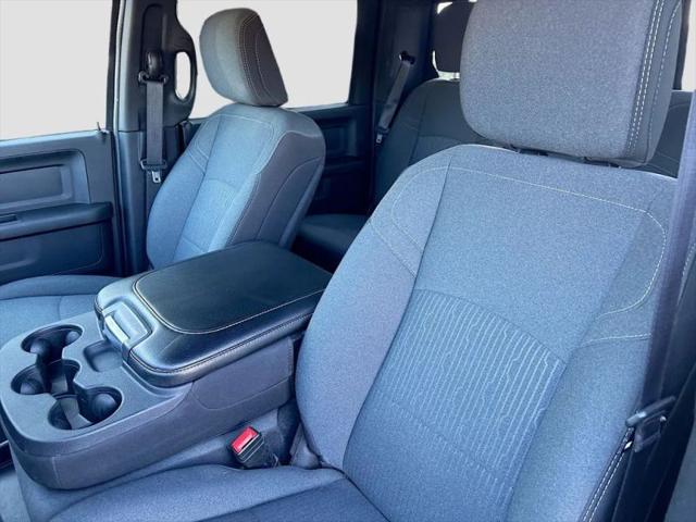 2024 Ram 3500 Tradesman Crew Cab 4x4 6'4" Box