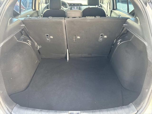2023 Nissan Kicks SV Xtronic CVT