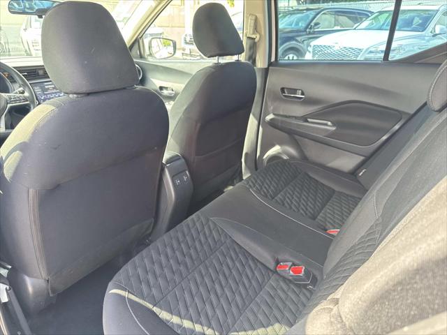 2023 Nissan Kicks SV Xtronic CVT