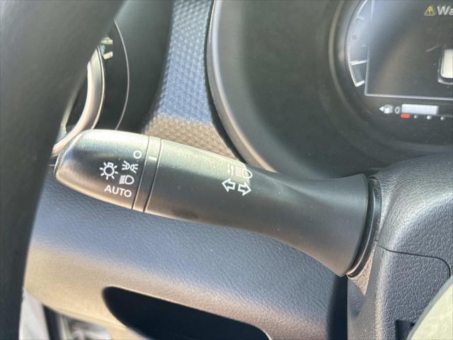 2023 Nissan Kicks SV Xtronic CVT