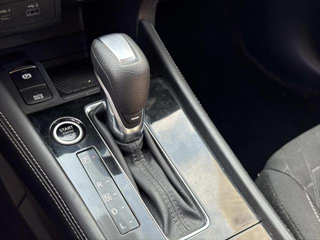 2023 Nissan Kicks SV Xtronic CVT