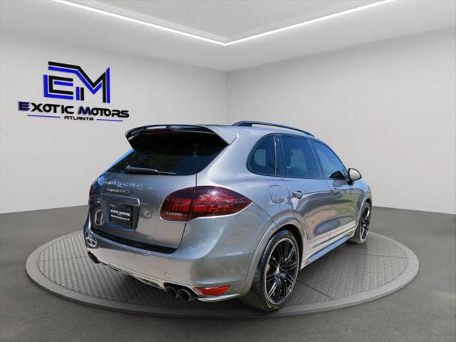 2013 Porsche Cayenne GTS