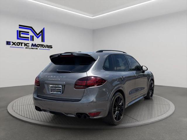2013 Porsche Cayenne GTS