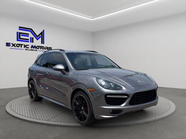 2013 Porsche Cayenne GTS