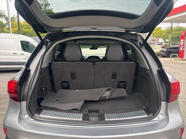 2017 Acura MDX w/Technology Package