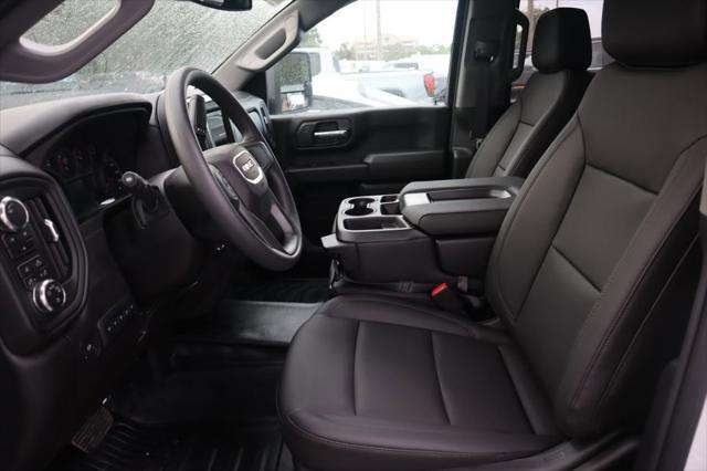 2025 GMC Sierra 3500HD Pro