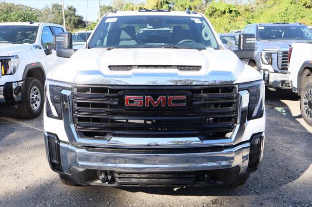 2025 GMC Sierra 3500HD Pro