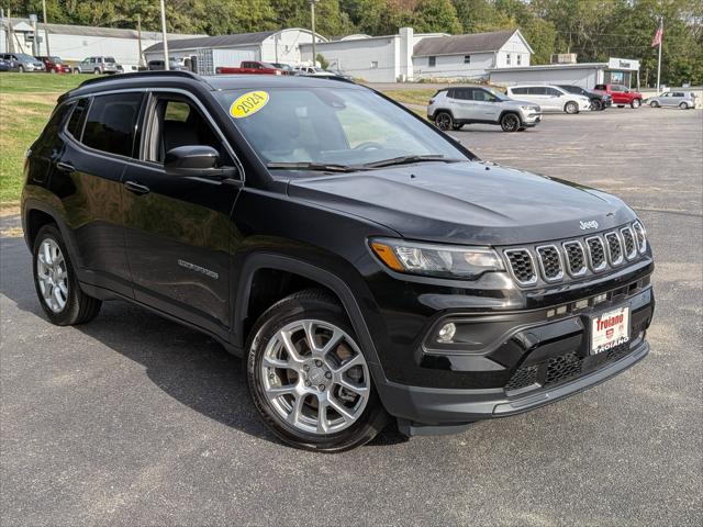 2024 Jeep Compass Latitude Lux FWD