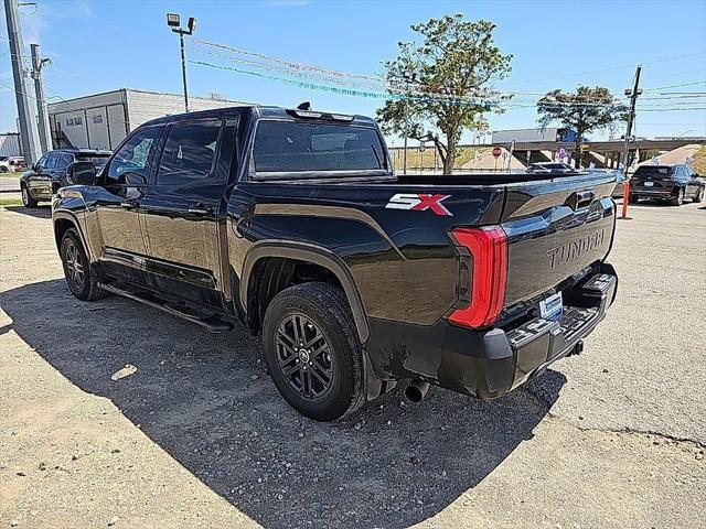 2024 Toyota Tundra SR5 2WD