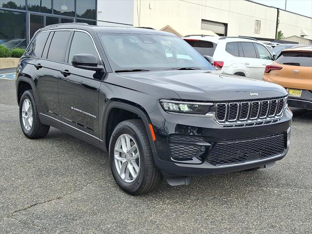 2025 Jeep Grand Cherokee GRAND CHEROKEE LAREDO X 4X4