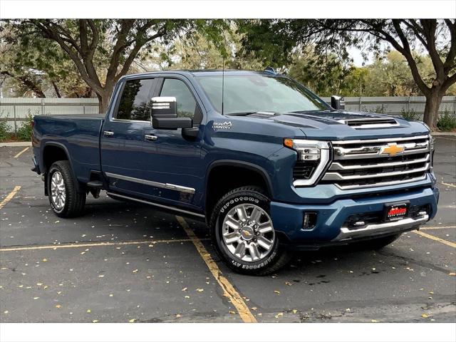 2025 Chevrolet Silverado 3500HD 4WD Crew Cab Long Bed High Country 2025 Chevrolet Silverado 3500HD 4WD Crew Cab Long Bed High Country