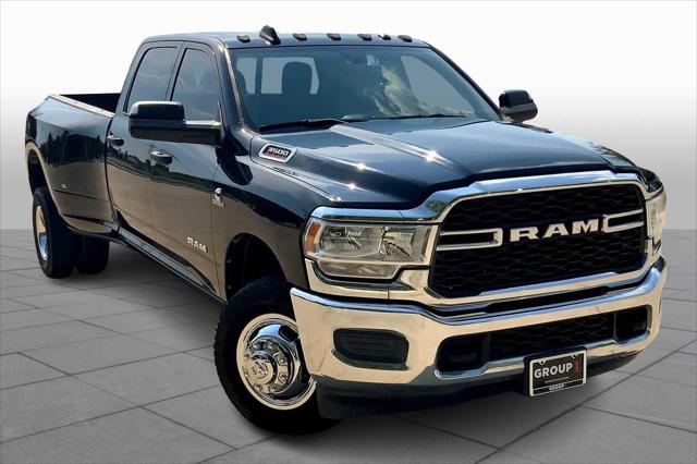 2020 RAM 3500 Tradesman Crew Cab 4x4 8 Box