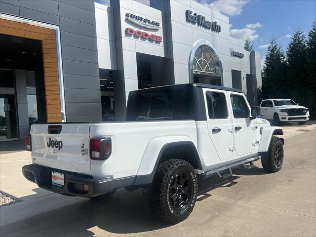 2022 Jeep Gladiator Willys 4x4 2022 Jeep Gladiator Willys 4x4