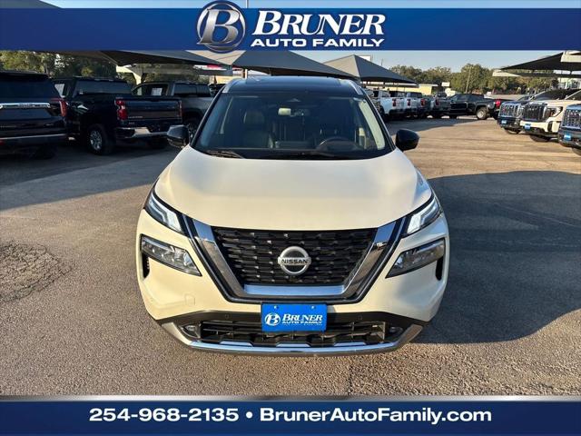 2021 Nissan Rogue Platinum Intelligent AWD 2021 Nissan Rogue Platinum Intelligent AWD