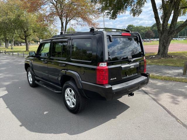 2007 Jeep Commander Sport