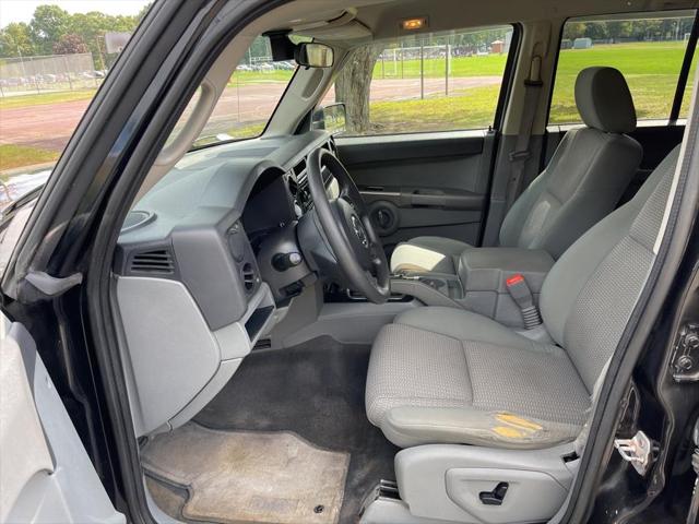 2007 Jeep Commander Sport