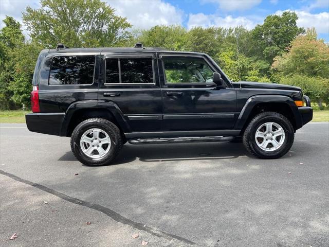 2007 Jeep Commander Sport