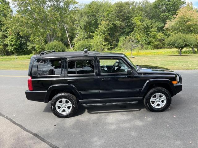 2007 Jeep Commander Sport