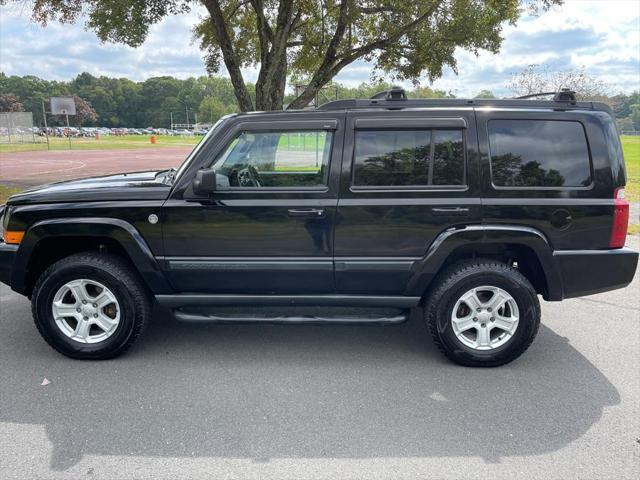 2007 Jeep Commander Sport