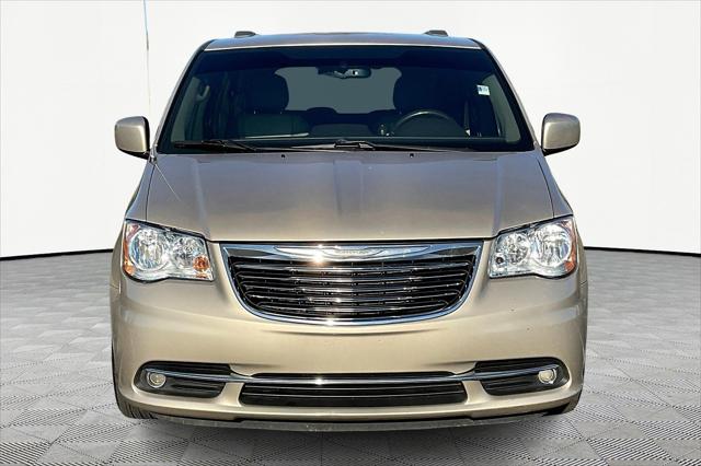 Used 2012 Chrysler Town & Country For Sale in Olive Branch, MS