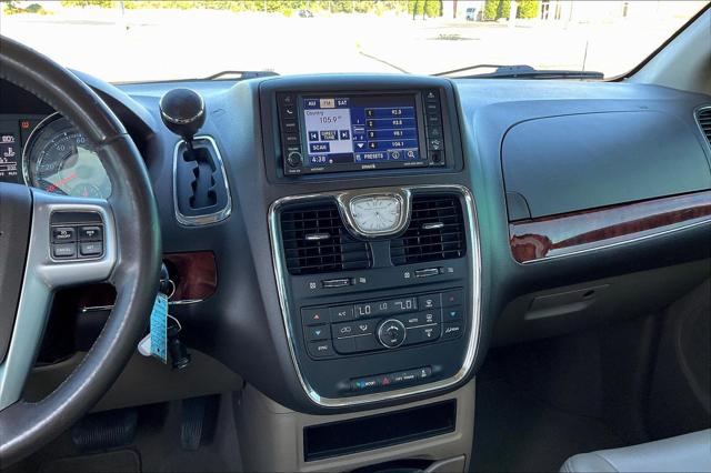 Used 2012 Chrysler Town & Country For Sale in Olive Branch, MS