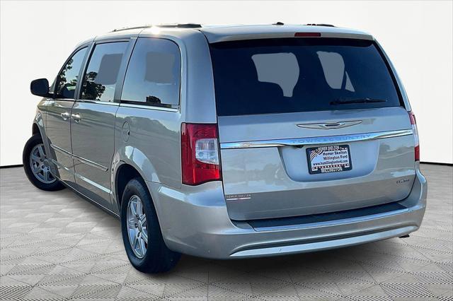 Used 2012 Chrysler Town & Country For Sale in Olive Branch, MS