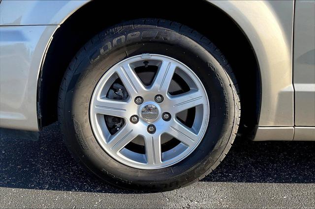 Used 2012 Chrysler Town & Country For Sale in Olive Branch, MS