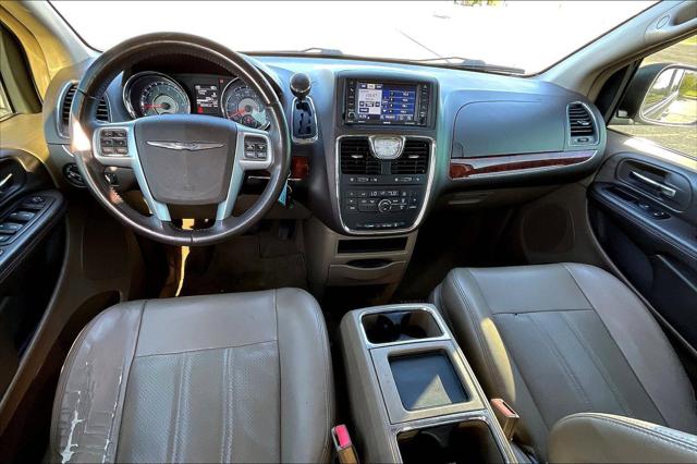 Used 2012 Chrysler Town & Country For Sale in Olive Branch, MS