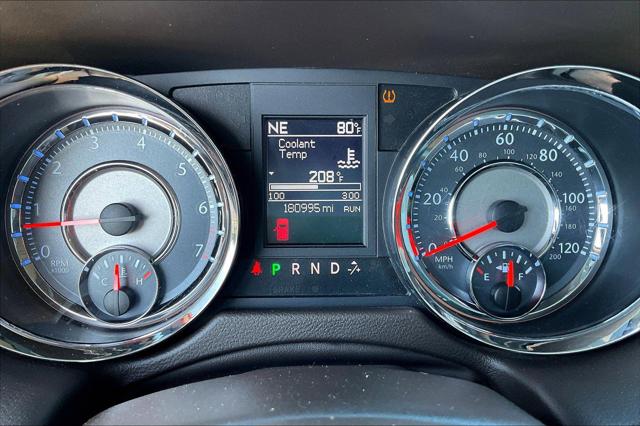 Used 2012 Chrysler Town & Country For Sale in Olive Branch, MS